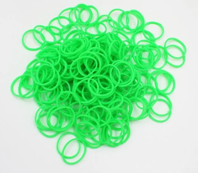 300Pcs Noctilucent Glows in Dark Rubber Loom Bands refill Make Rubber Band Bracelet for DIY Christmas Gift(24 Clip 1Loom) 5134