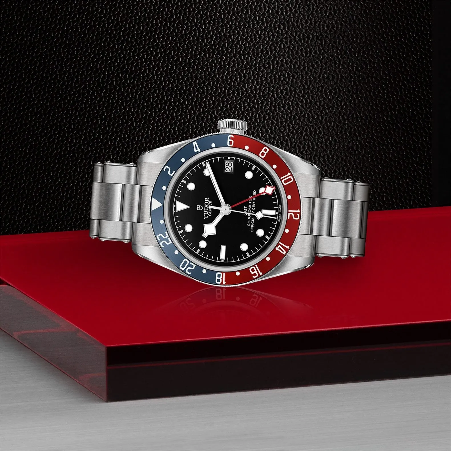 Black Bay GMT M79830RB-0001